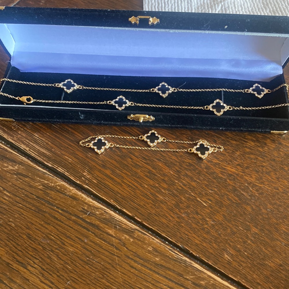 Sterling Silver van cleft inspired